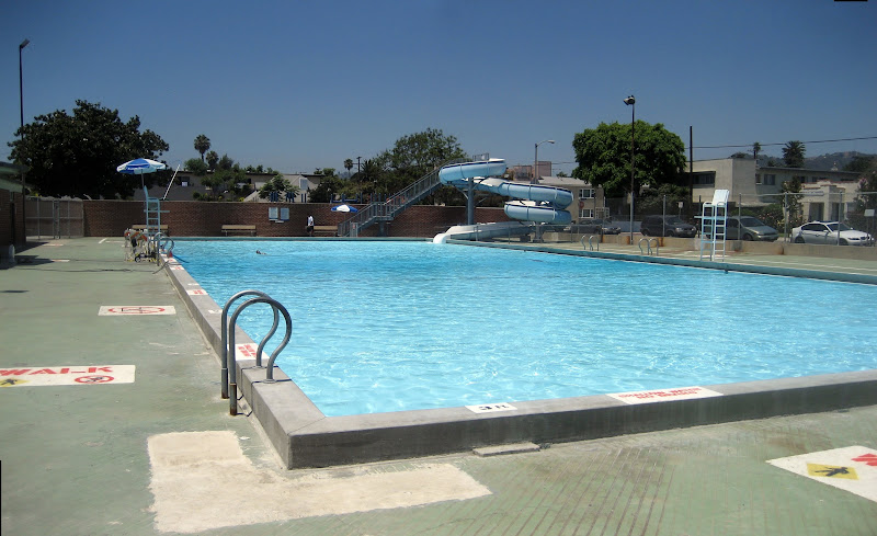 Hollywood RC Pool & Slide